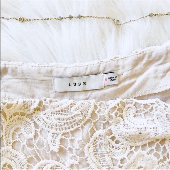 Lush Crochet Shorts - Picture 4 of 5